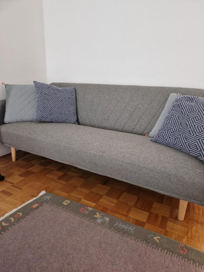 Guesthouse Irac توزلا المظهر الخارجي الصورة